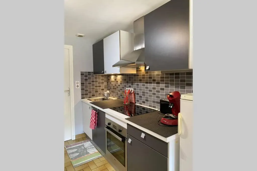 T2 Ensoleille. Terrasse Et Vaste Jardin Commun Apartment Cauterets 0*,