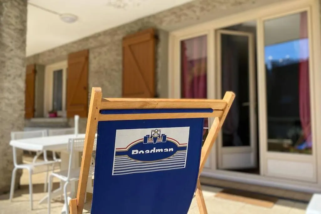 T2 Ensoleille. Terrasse Et Vaste Jardin Commun Apartment Cauterets