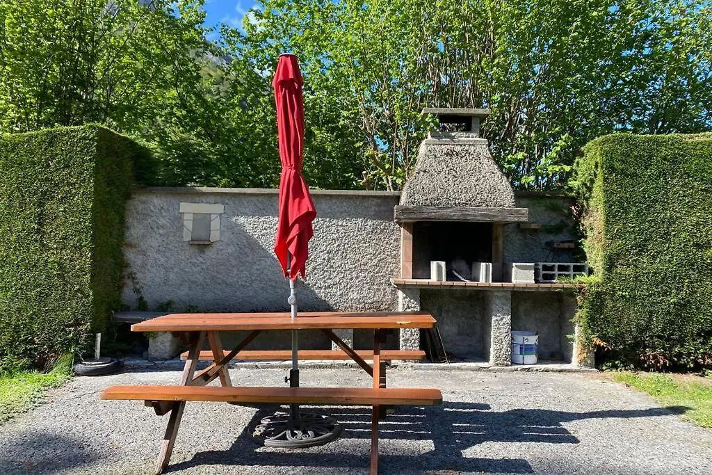T2 Ensoleille. Terrasse Et Vaste Jardin Commun Apartment Cauterets 0*,  France