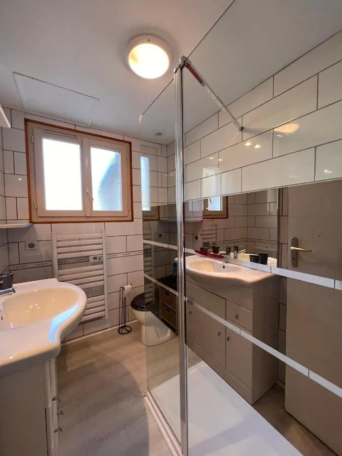 T2 Ensoleille. Terrasse Et Vaste Jardin Commun Apartment Cauterets
